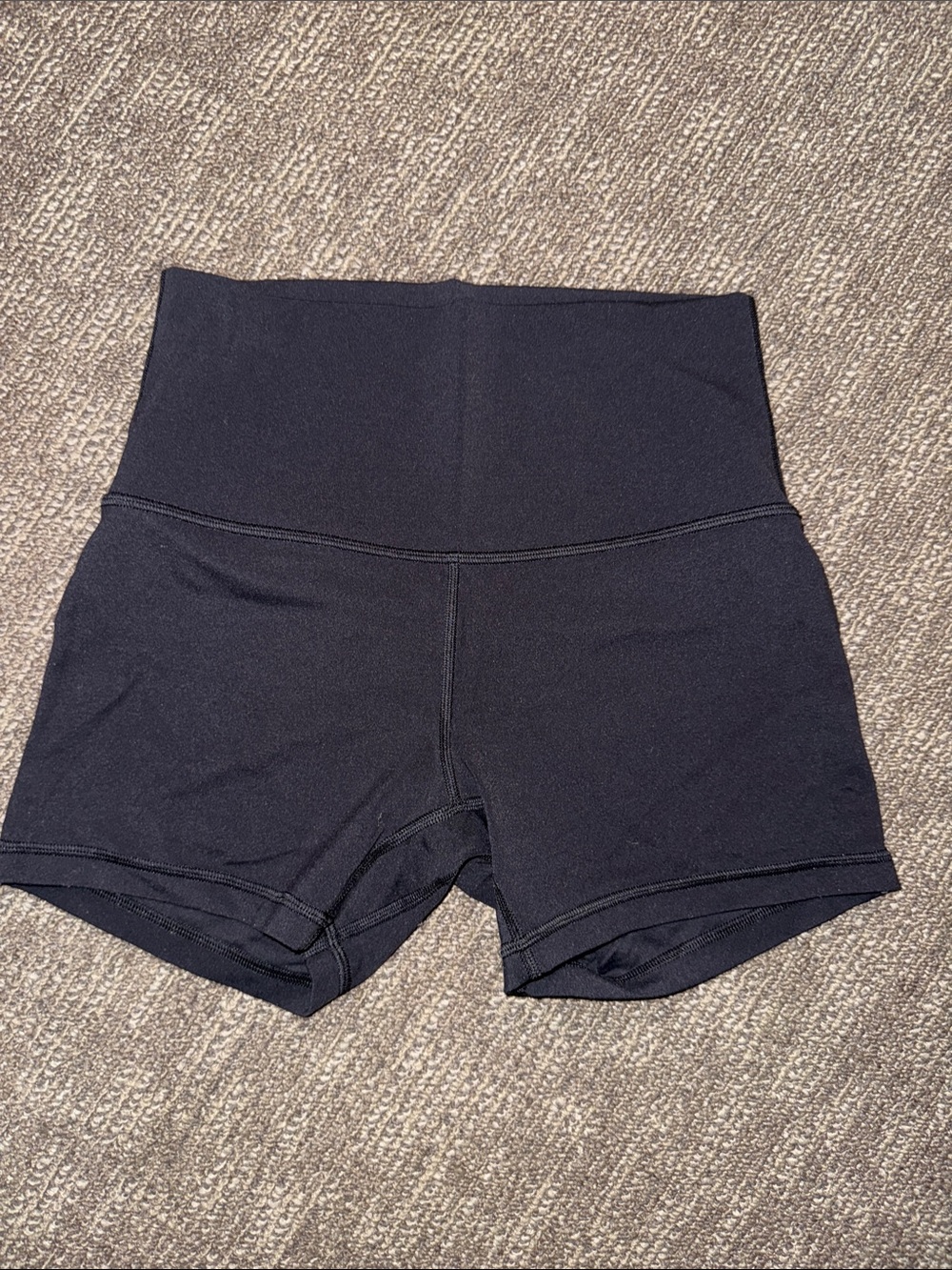 Lulu High-Rise align 4 inch seam Black Women’s biker Shorts